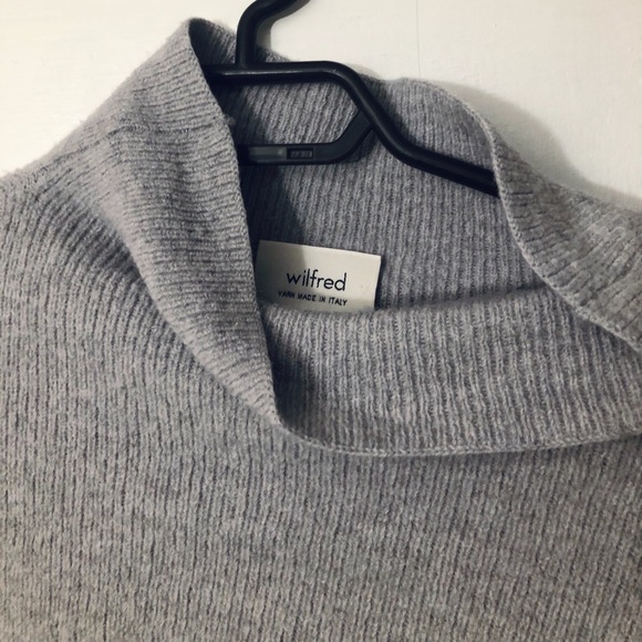 aritzia wool sweater!! - Picture 1 of 4